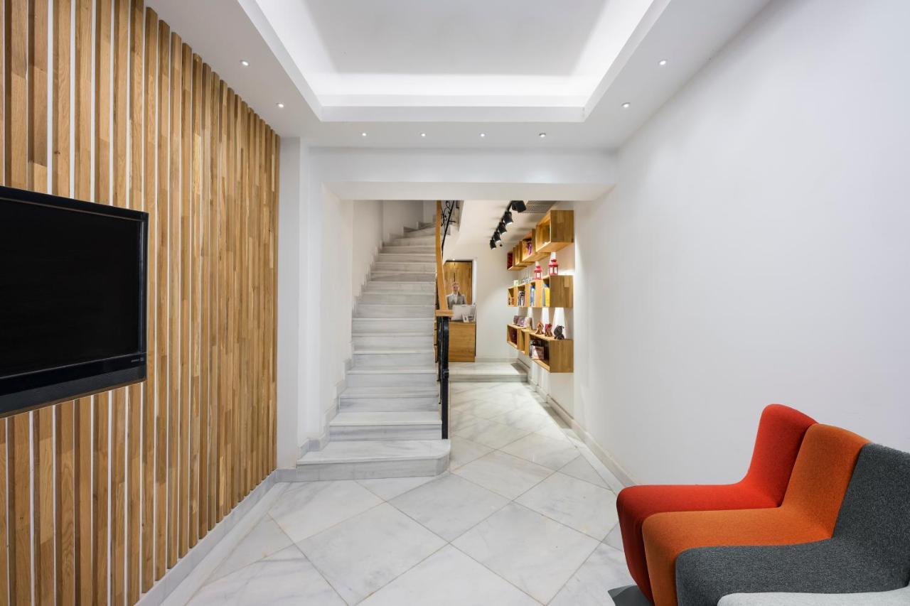 Uk Hotel Истанбул Екстериор снимка