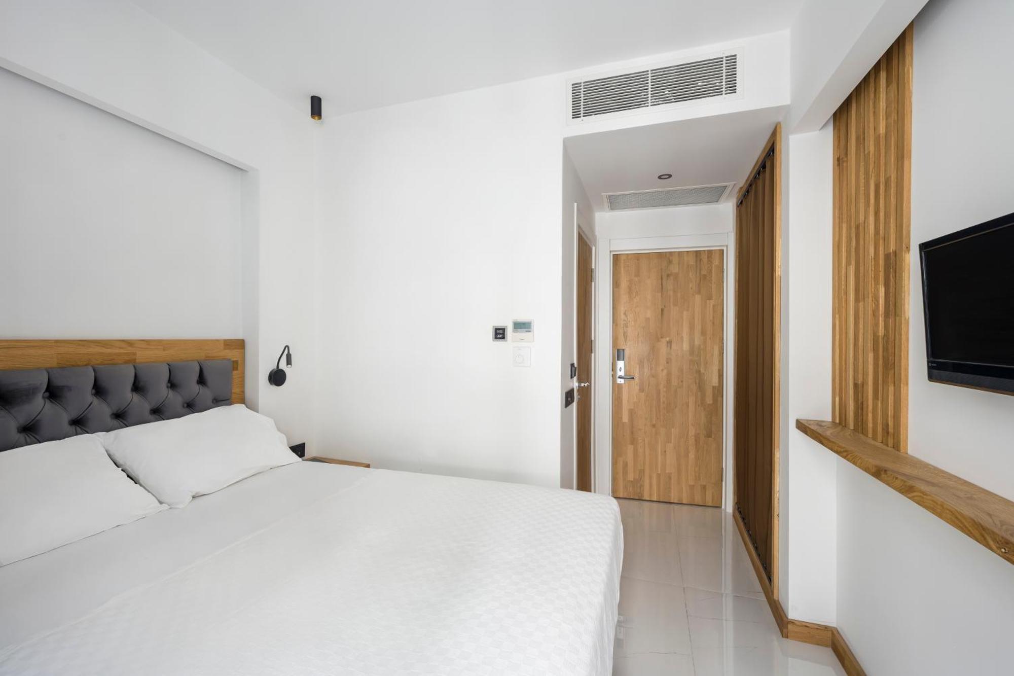 Uk Hotel Истанбул Екстериор снимка