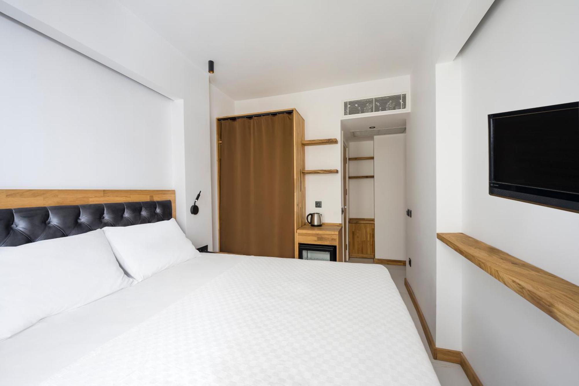Uk Hotel Истанбул Екстериор снимка
